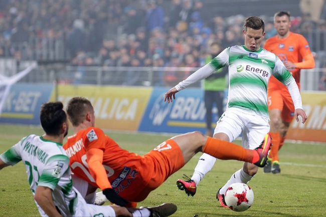 尤其是膝盖 尤其是膝盖