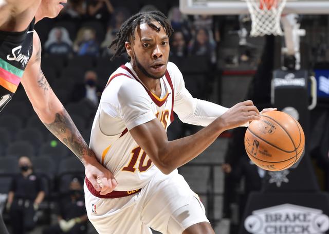 里没能夺得 里没能夺得