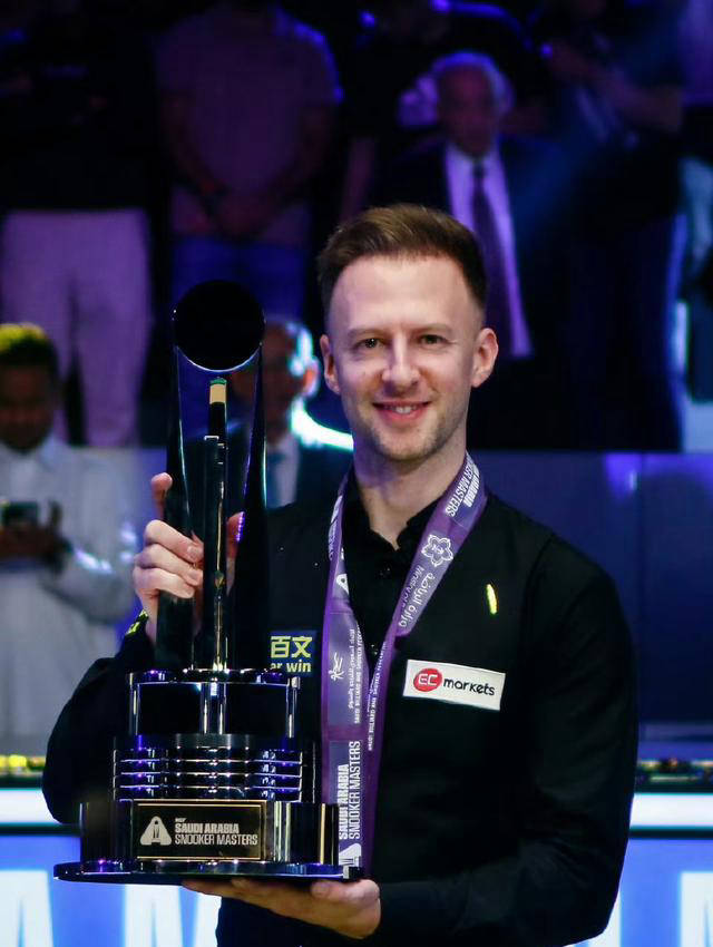 年的伊朗男 年的伊朗男